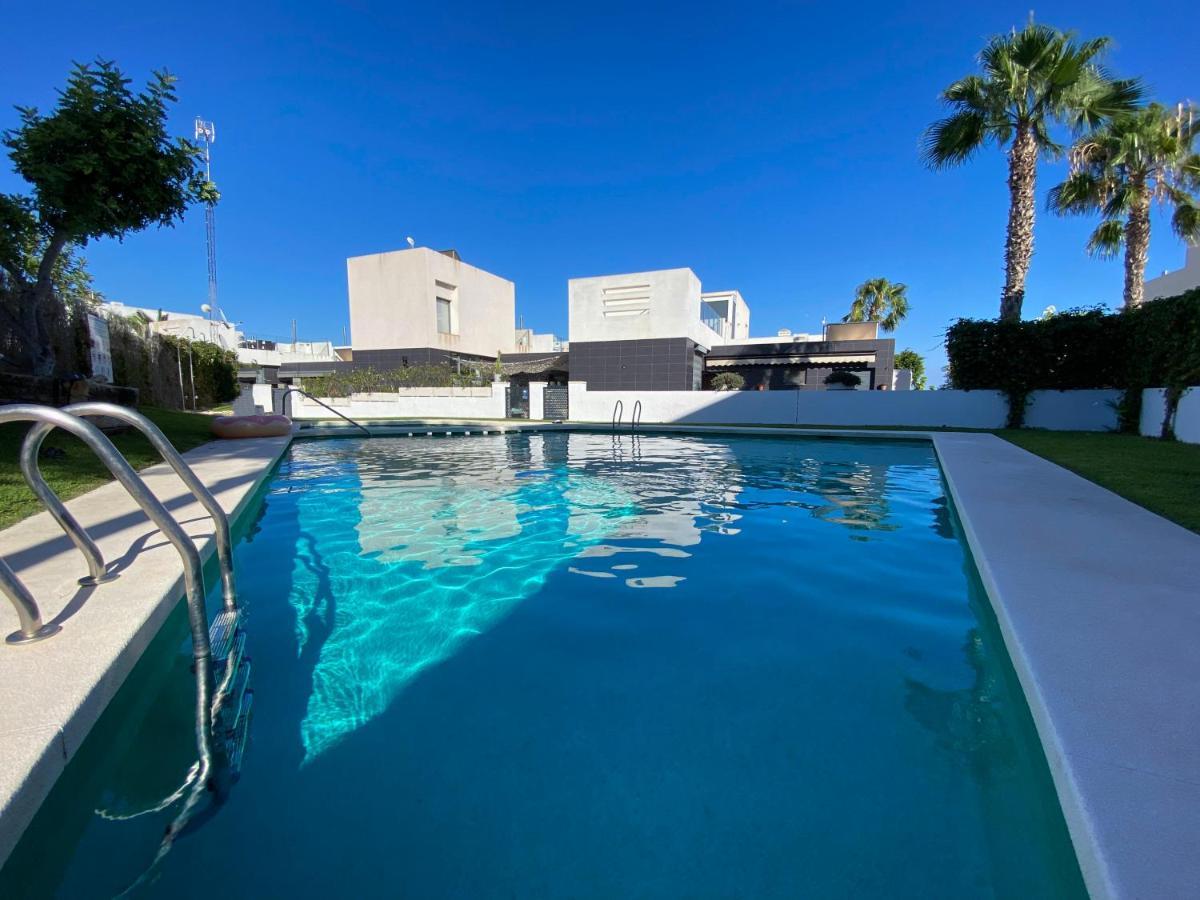 Luxury House Villamartin Zenia Аліканте Екстер'єр фото